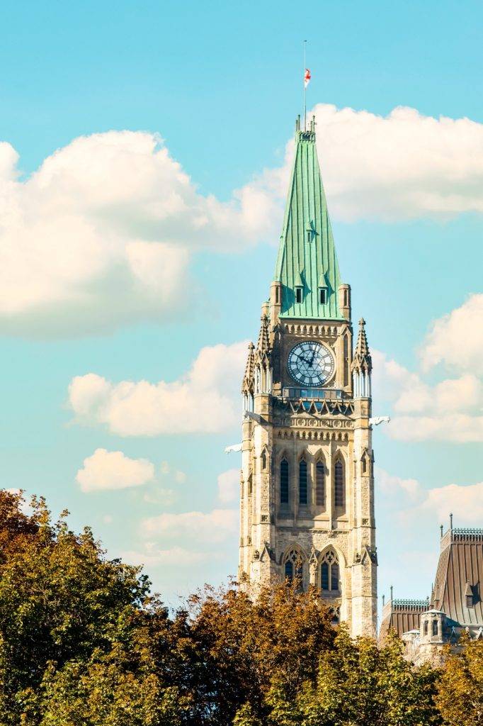 首都 渥太華Ottawa）才是加拿大的首都，屬全國第四大城市