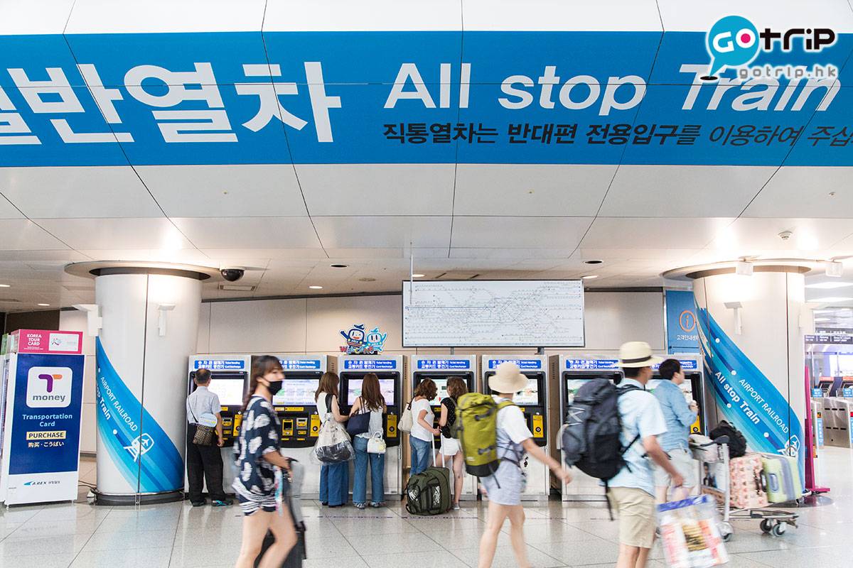 韓國仁川機場 一般在機鐵站出入口就能夠找到。
