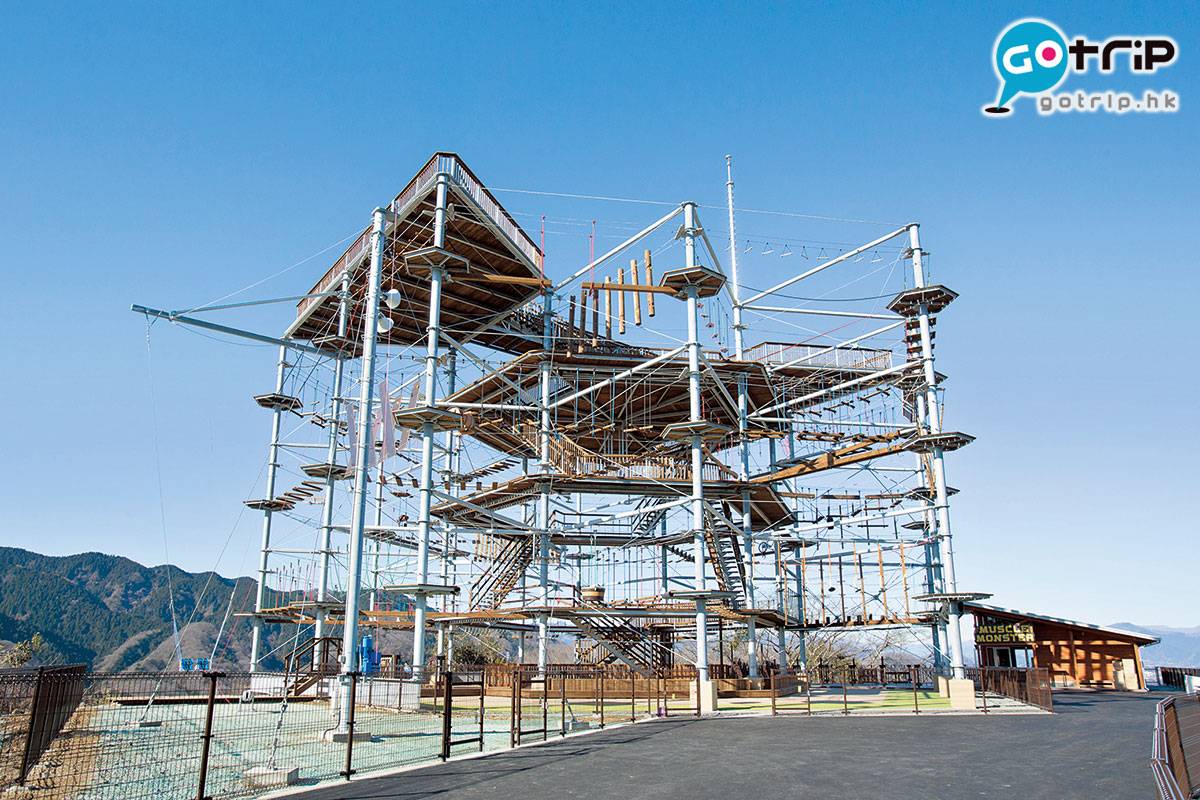 富士山 懶人包 「MUSCLE MONSTER 」建在370米崖邊的巨型木建築睇落危危乎！