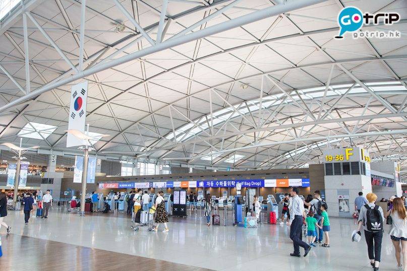 韓國換錢 韓國機場不論是出境還是入境層都有銀行可供「暢錢」。