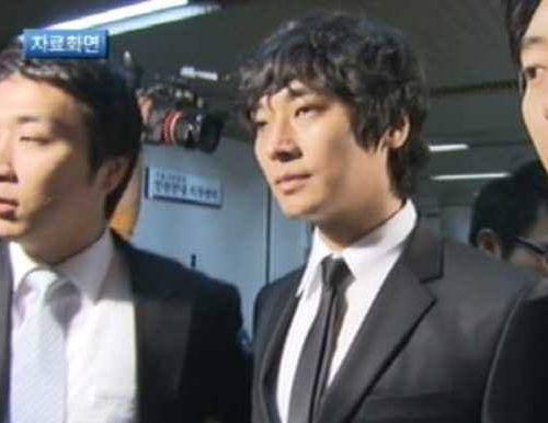 韓星醜聞 當時SBS報道有關朱智勛的吸毒事件，事件令觀眾相當失望。