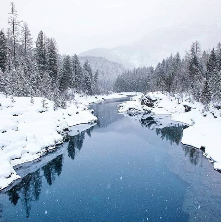 世界自然遺產 冬天就成了白茫茫一片的雪山。｜圖片來源：Ig@glaciernps