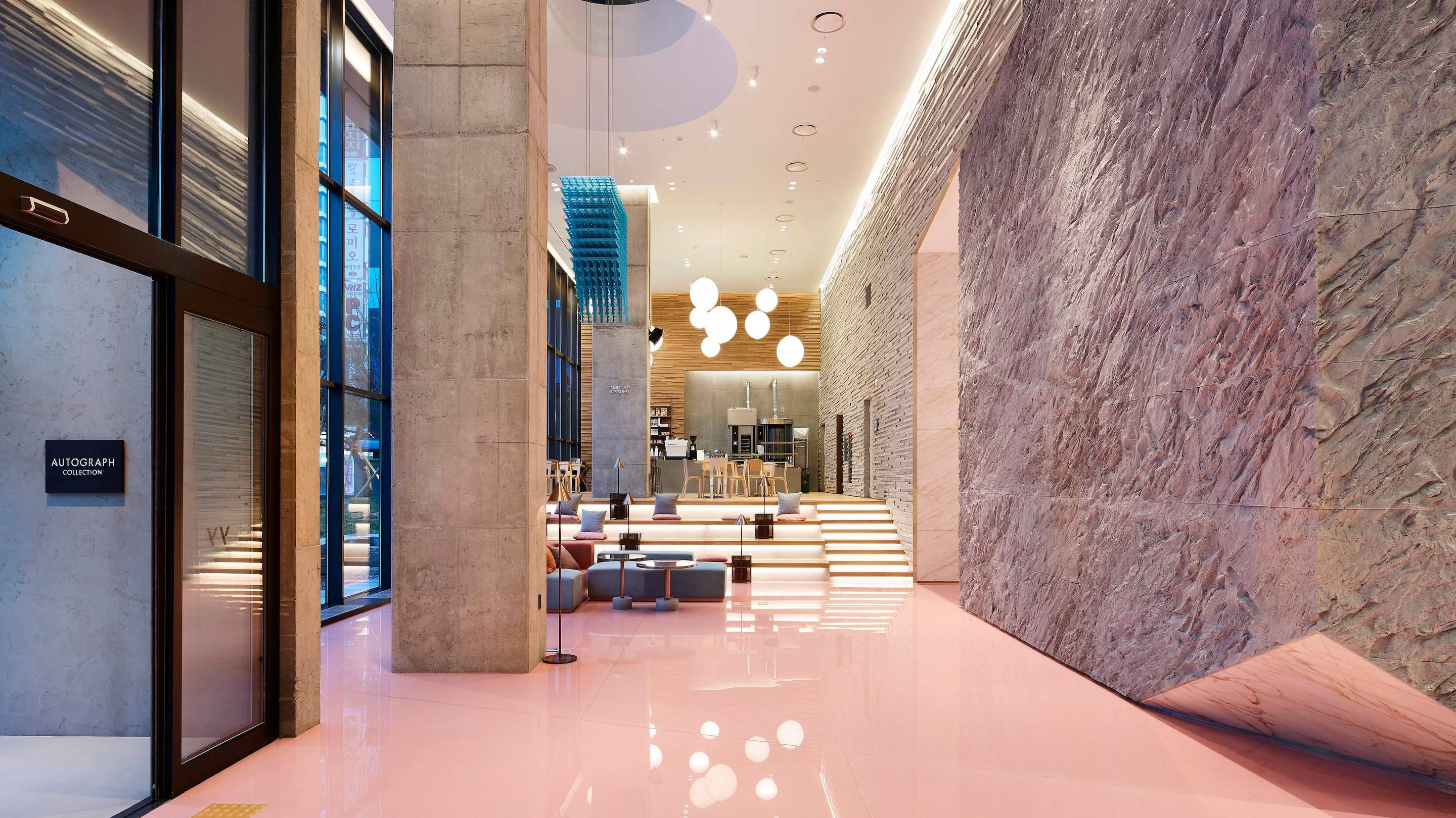 2019首爾新酒店 酒店大堂以粉紅色為主，設計得完全不像酒店！