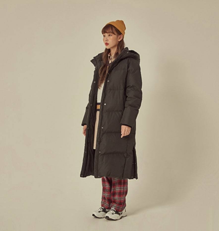 韓國買羽絨 高級女裝長大衣（프리미엄 여성 롱파카）售價：₩129,000/約HK1 | 圖片來源：Ig@spao_kr