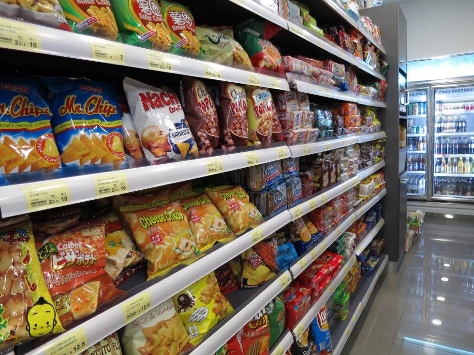 泰國手信2023 泰國機場沒有Big C超級市場，但是有 Mini Mart可以買到零食！ | 圖片來源：Victory Mini Mart