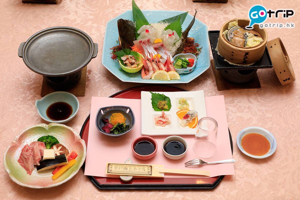 日本櫻花2021 晚餐有當地有名的平目魚外，還有原隻鮑魚。