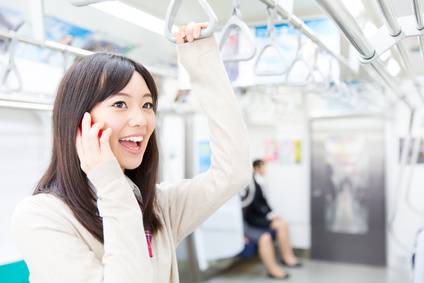 日本電車禮儀 喺日本電車上係唔應該講電話嘅！