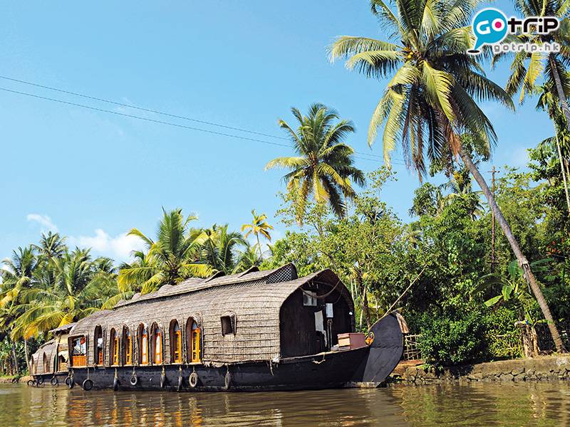 最佳旅遊地點 喀拉拉邦的回水區的遊艇之旅亦非常之受遊客歡迎！