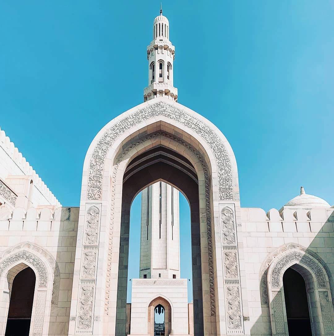 最佳旅遊地點 當地人氣景點之一的蘇丹卡布斯大清真寺Sultan Qaboos Grand Mosque），每一角落都是打卡熱點。 