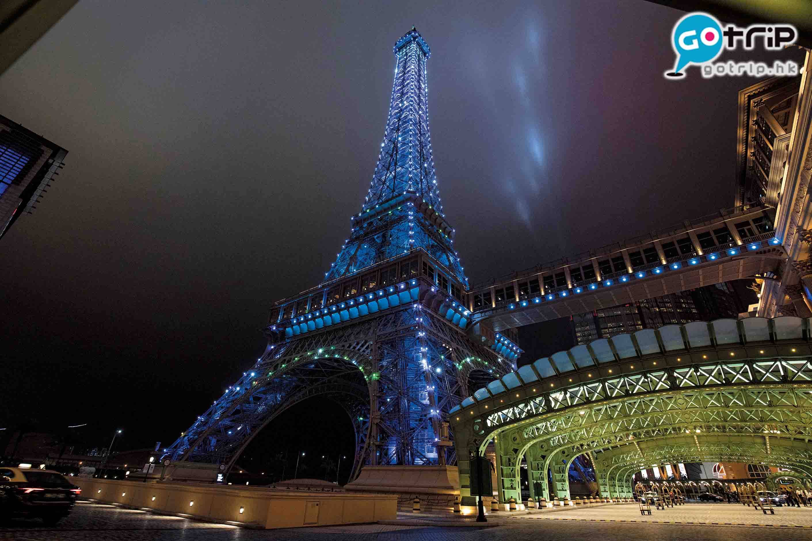 澳門自助餐2019 吃完晚餐，可到澳門巴黎鐵塔欣賞燈飾，打卡留念。