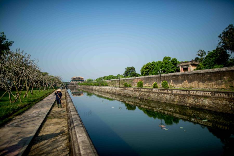 被忽視的亞洲城市 河的盡頭便是昔日的順化皇城。