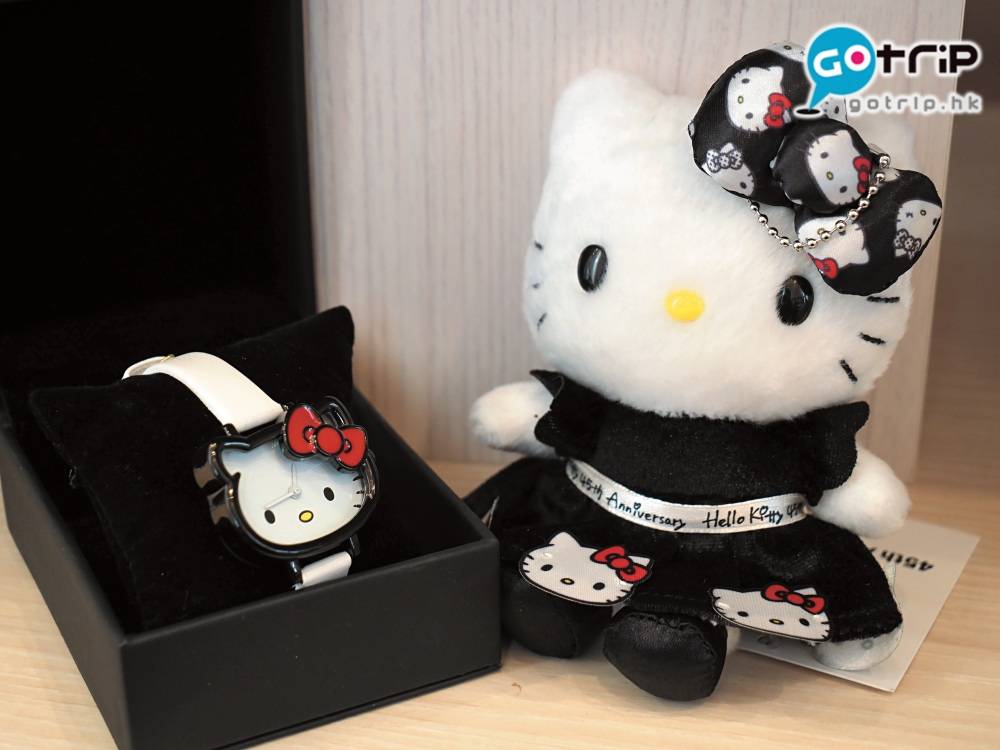 Hello Kitty主題餐廳 限定貴婦 Kitty 公仔 ￥2,200/約HK$154 ，貴婦 Kitty 錶 ￥5,500/約HK$385
