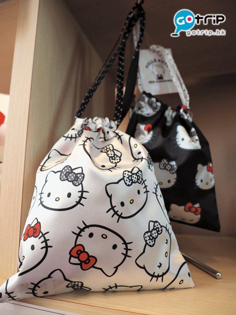Hello Kitty主題餐廳 限定貴婦 Kitty 束繩袋 ￥1,200/約HK$84