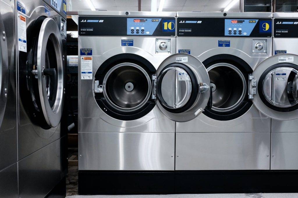 清洗洗衣機 洗衣機清洗法 洗衣機若然長期沒有清洗，會有大量細菌殘留