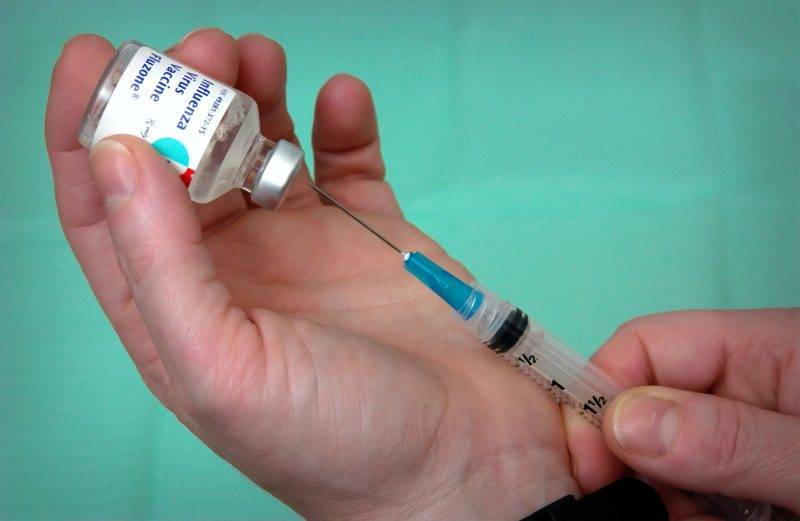 新冠肺炎疫苗研發最後階段　有望9月推出　牛津研究團隊：疫苗8成有效