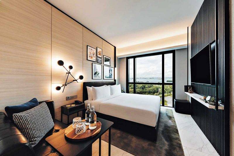 新加坡酒店 只得個客房種:園景客房及海景客房。
