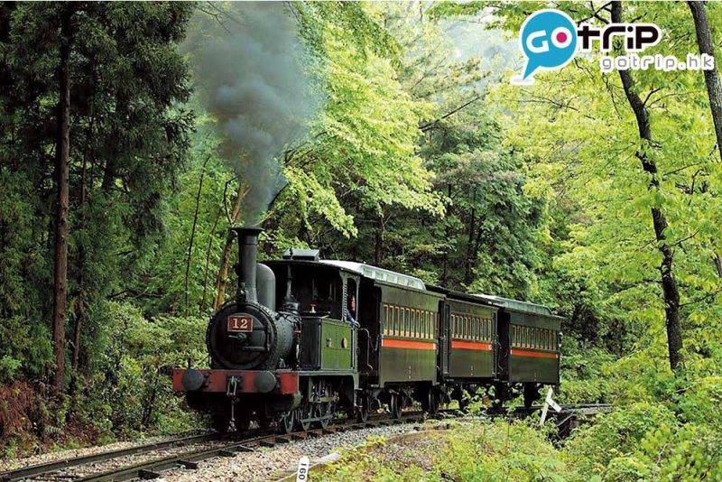 愛知縣景點 也有不少《 鬼滅 》迷表示明治村的蒸汽火車就是無限列車，但看 車頭造型和車身，似乎京都鐵道博物館的列車比較像呢!