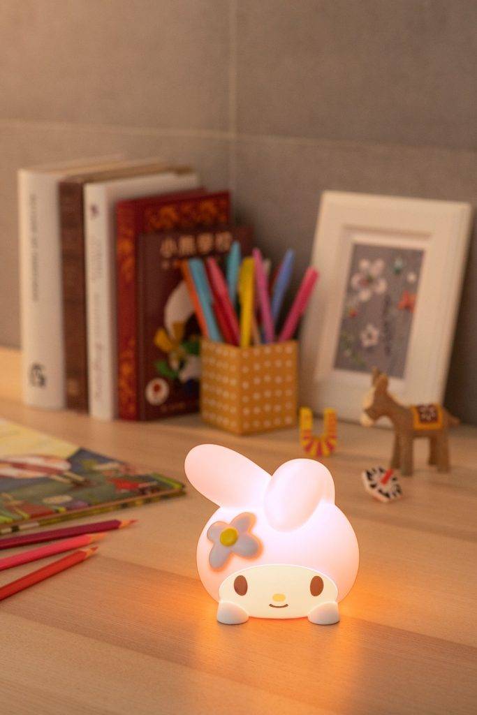 Sanrio LED感應小夜燈 My Melody LED 觸控感應小夜燈輕輕拍一拍My Melody，就可開關燈及調節3段亮度(亮/中/暗)。