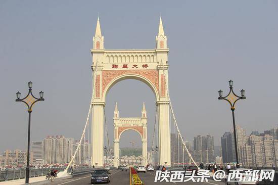 陝西寶雞聯盟大橋（圖片來源：陝西頭條@西部網）