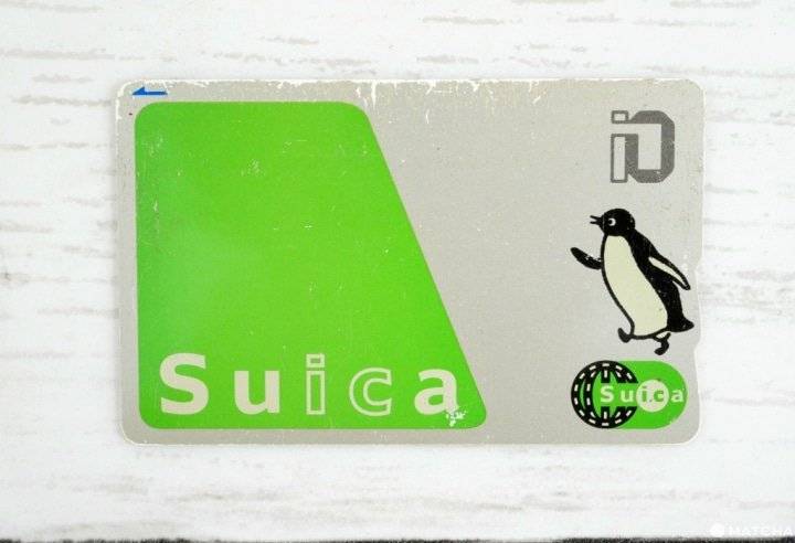 日本交通卡 照片為2004~2008年的第二代設計版Suica。