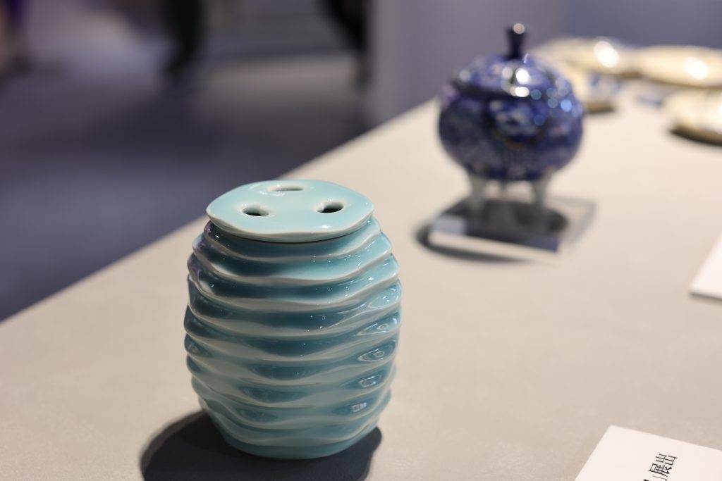 這次所有展品不但都在第42屆京都陶磁器協同組合連合会舉辦的京都2020「京焼・清水焼展」中，獲得陶瓷獎項