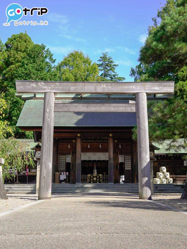 富山 射水神社的木造鳥居來自伊勢大神宮。