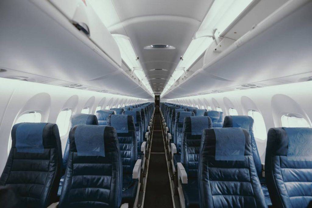 飛機座位 飛機 登機時通常都會選自己喜歡的座位
