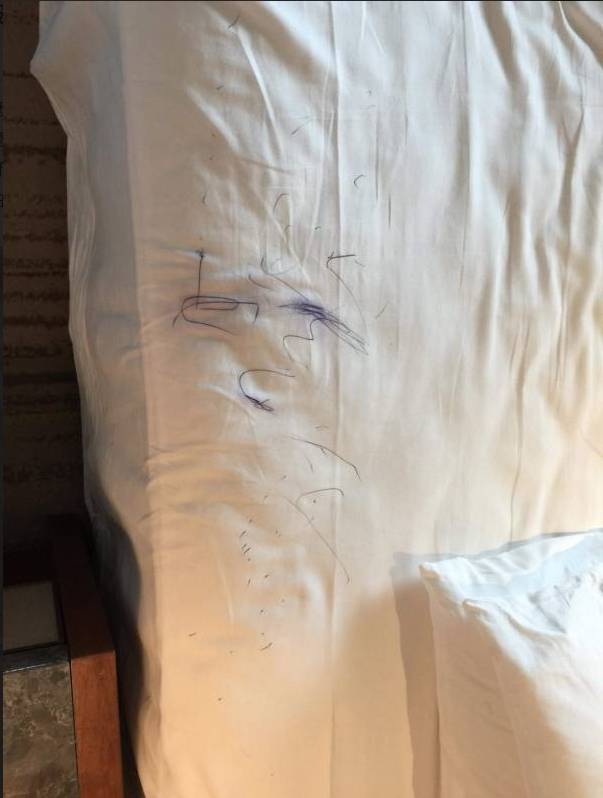 酒店 免費升級 員工指床單被原子筆畫花的話很難清潔乾淨
