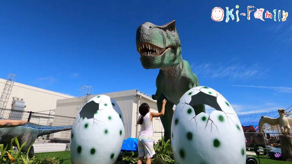 沖繩自由行2023 天台有大型主題樂園，可以讓小朋友放電。