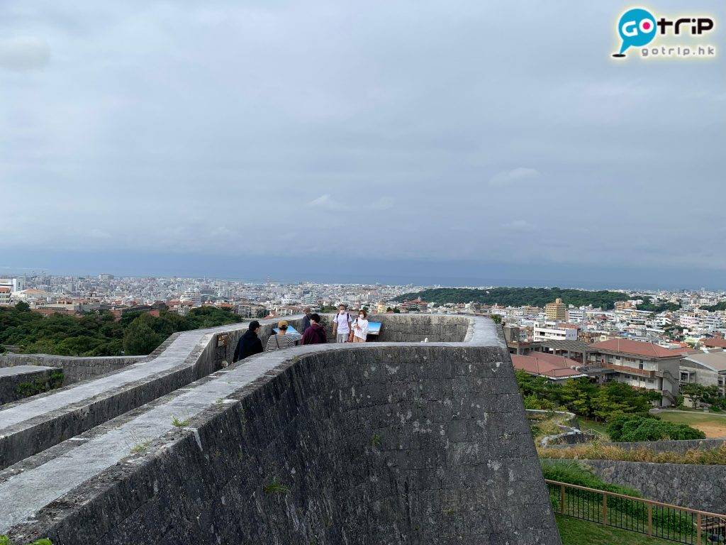 沖繩自由行 首里城觀景台可以看到那霸市景色。