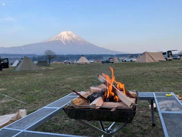 富士宮市 景點推介 營地非常開揚，天氣好時全日都能看到富士山。