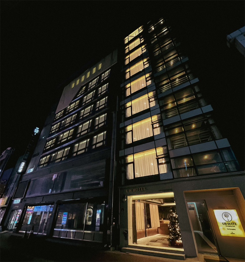 首爾酒店 明洞 2021年12月才翻新完成的UH Suite明洞，由青年旅舍搖身一變，變成一間擁有滿滿和風的酒店！