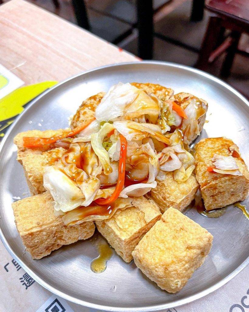 台北美食 台北夜市 台灣人最愛之一！里長伯臭豆腐
