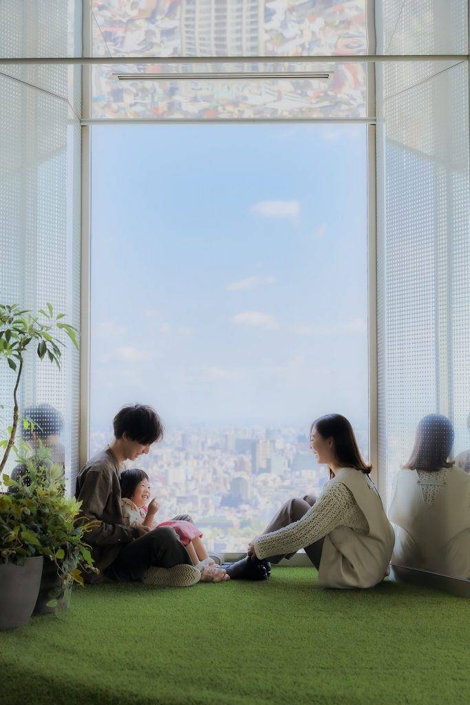  東京新景點 池袋 「Sunshine60展望台展望公園」就像空中綠洲。