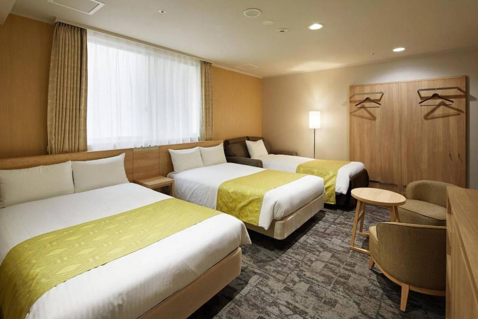 京都酒店 酒店也有提供3人房，空間較大