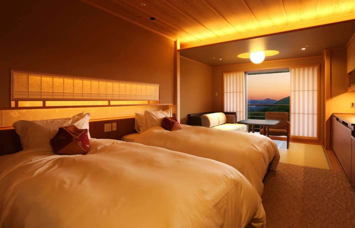 有馬溫泉酒店 提供日式客房、西式客房、帶露天浴池的客房