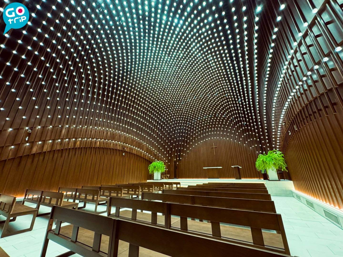 名古屋自由行 TIAD Hotel還有一個設有2,500盞燈的教堂，非常浪漫。