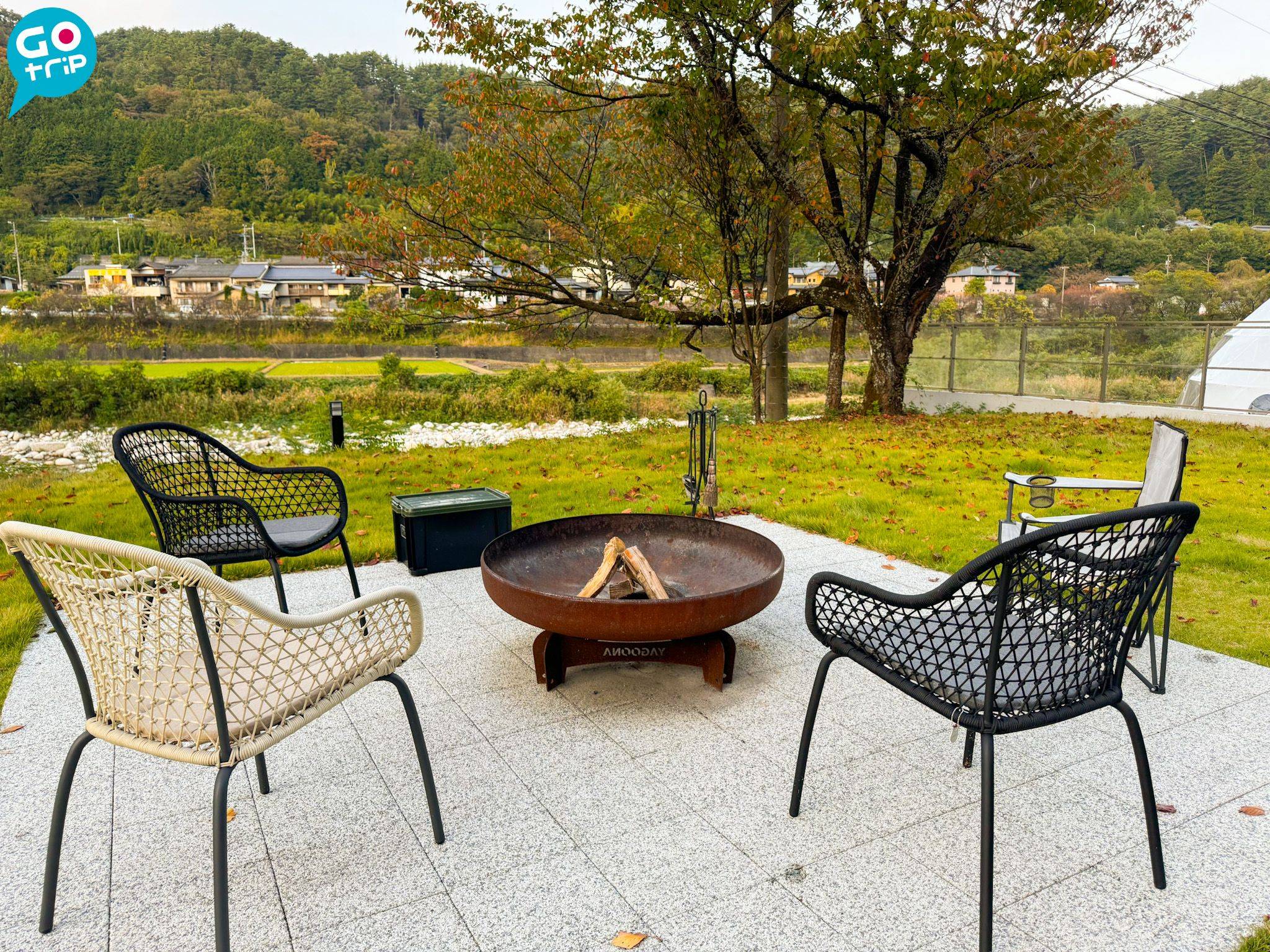 名古屋自由行 旅館位於河川旁，非常放鬆舒適。