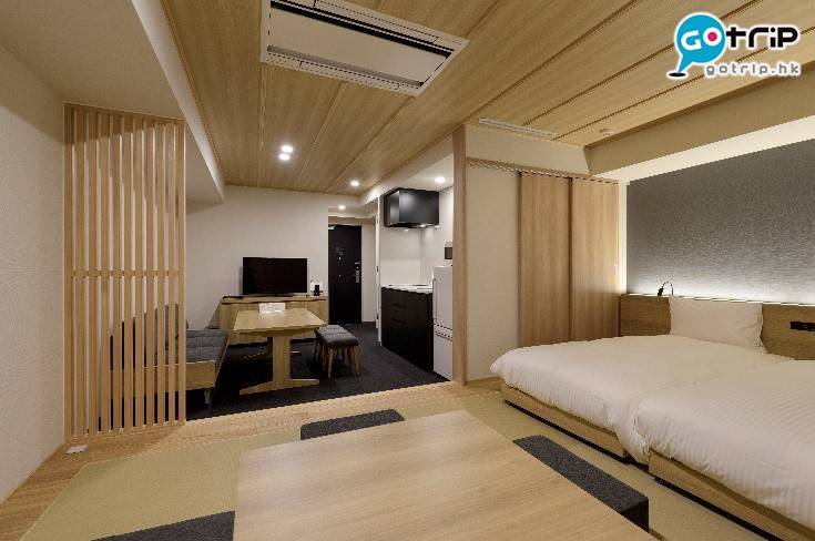 東京酒店推介 日式客房設有兩張單人床，其他住客則可鋪日式床鋪，在摩登榻榻米上休息。