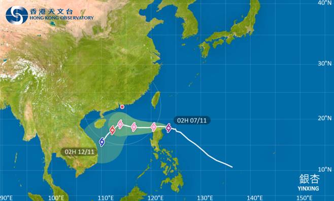 銀杏會在今明兩日橫過呂宋海峽並進入南海，在週末期間向偏西方向移動，橫過南海北部