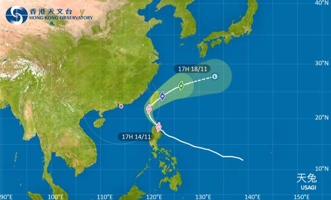 天兔會在今明兩日橫過呂宋海峽，大致移向台灣南部，隨後轉往東北方向移向琉球群島一帶並逐漸減弱