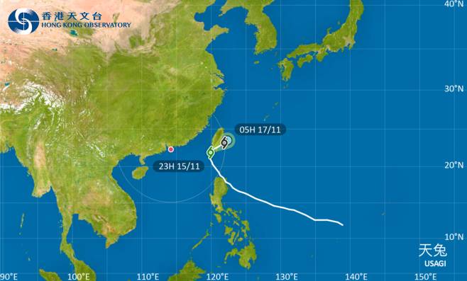 天兔會在今明兩日逐漸轉向東北方向移動，橫過台灣南部並繼續減弱