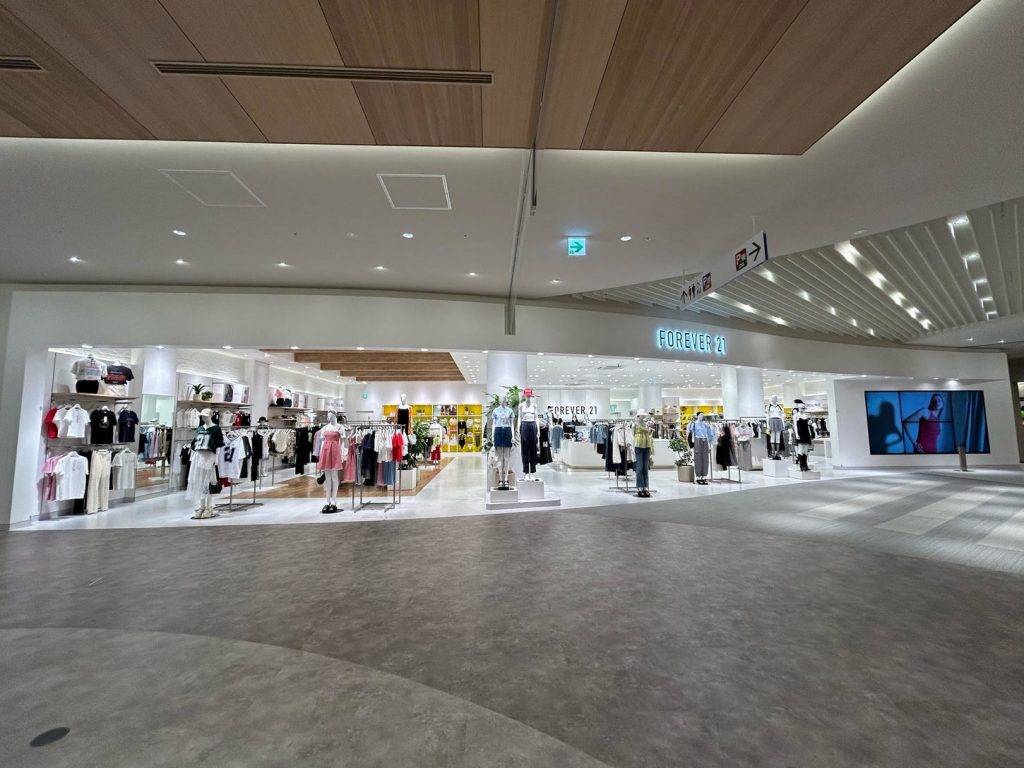 大阪outlet 三井Outlet Park大阪門真品牌 Forever 21（圖片來源：mitsui shopping park 官網）