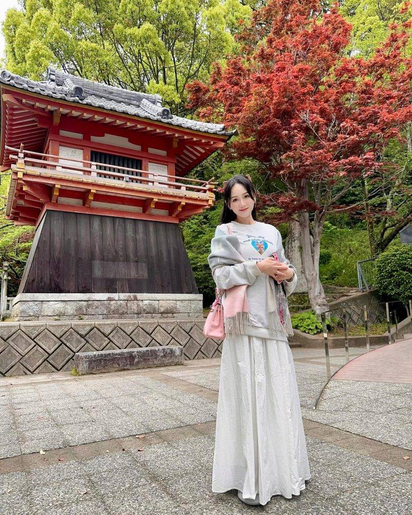 陳喬恩 現年46歲的陳喬恩出道25年,憑《王子變青蛙》、《命中注定我愛你》等偶像劇走紅,性格直率敢言,深受粉絲喜愛。(圖片來源:IG@iam_joechen)