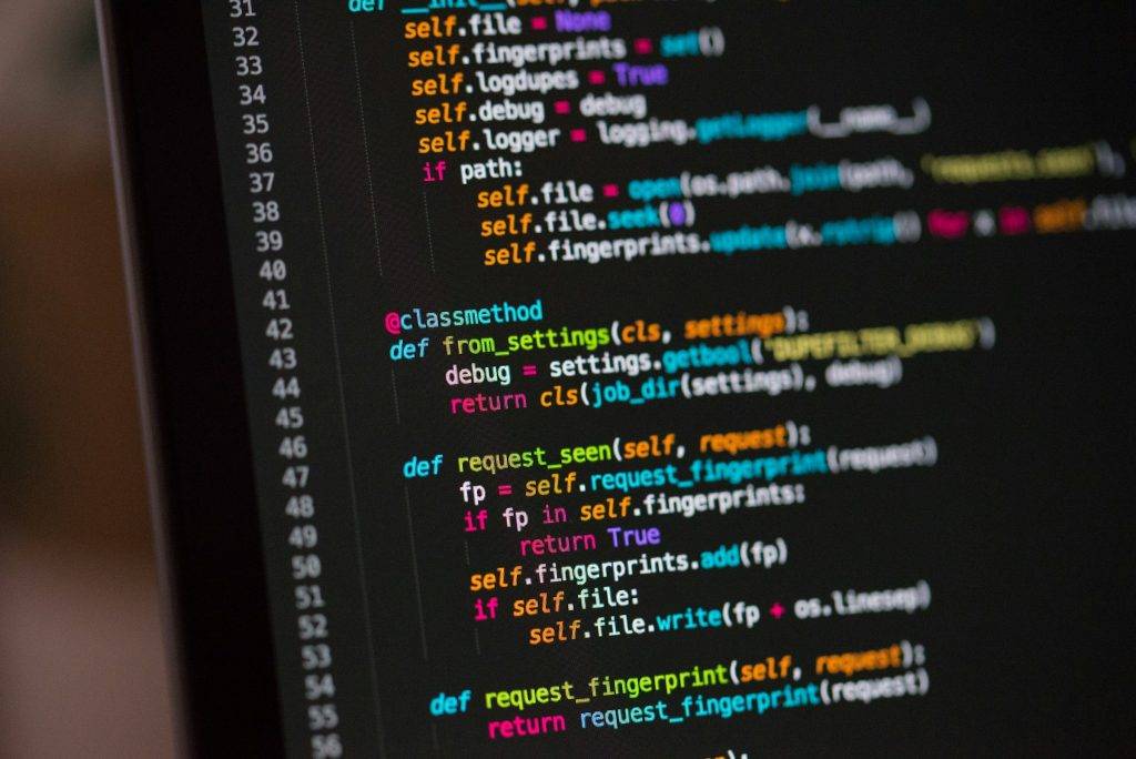 ai裁員潮 企業 (圖片來源:Unsplash@Chris Ried)