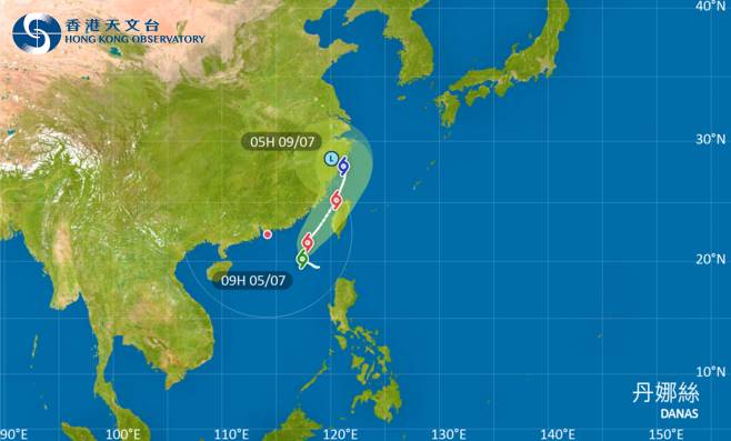 熱帶氣旋丹娜絲今明兩日會在南海東北部緩慢移動並逐漸增強，隨後會加速向東北方向移動，大致移向台灣西部沿岸至台灣海峽一帶
