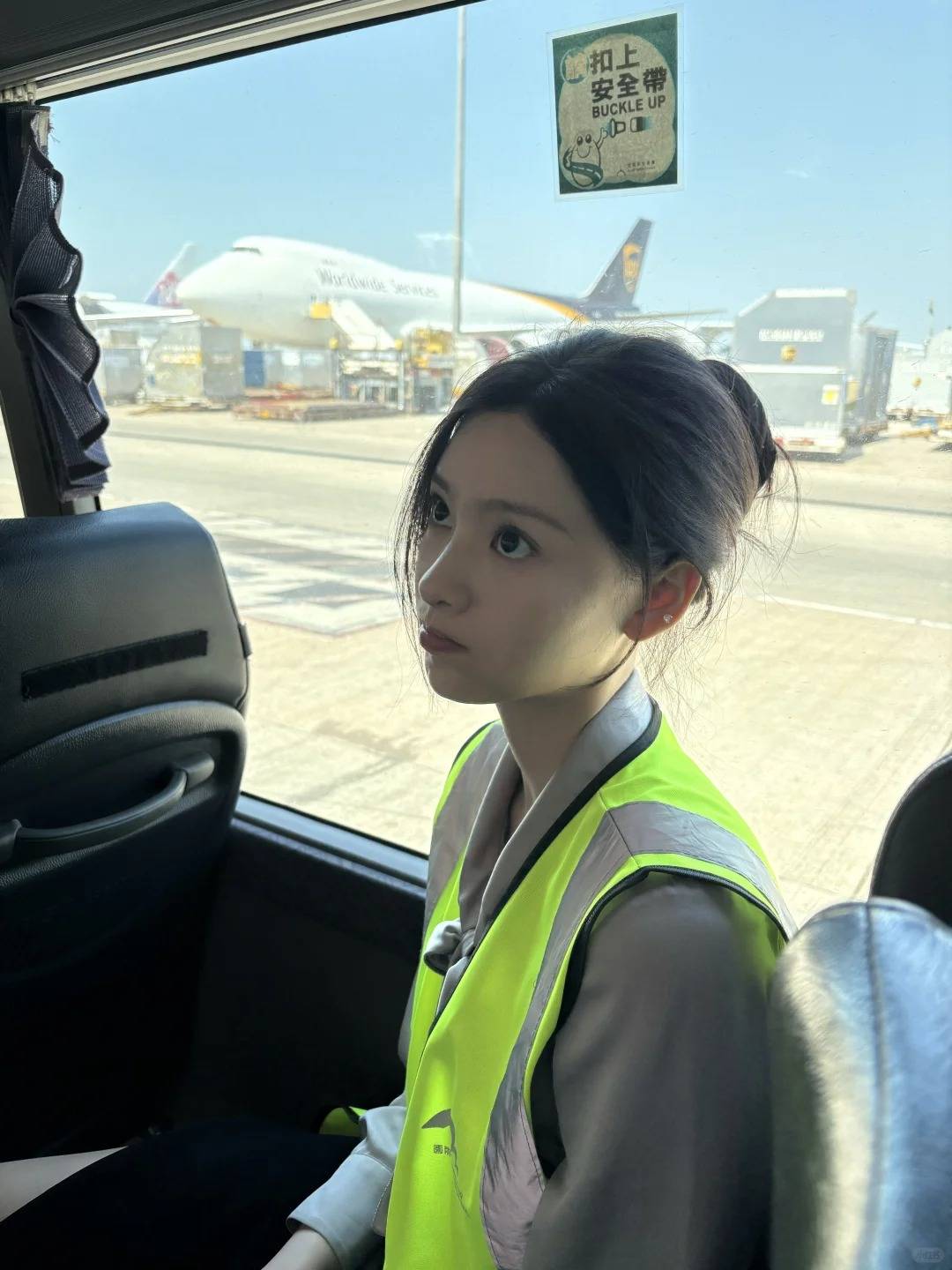 張藝上 香港機場 (圖片來源:小紅書)