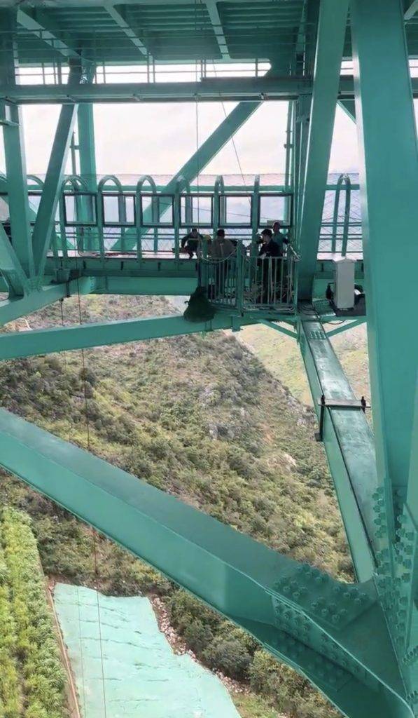 貴州旅遊 極限運動 (圖片來源:抖音@花江峽谷大橋蹦極)
