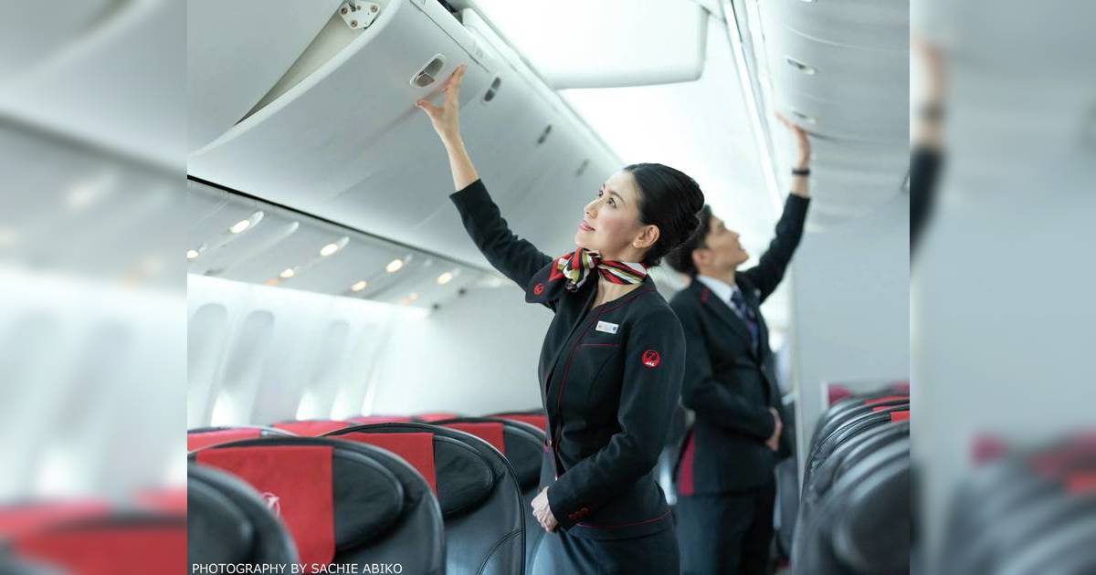 日航 空服員