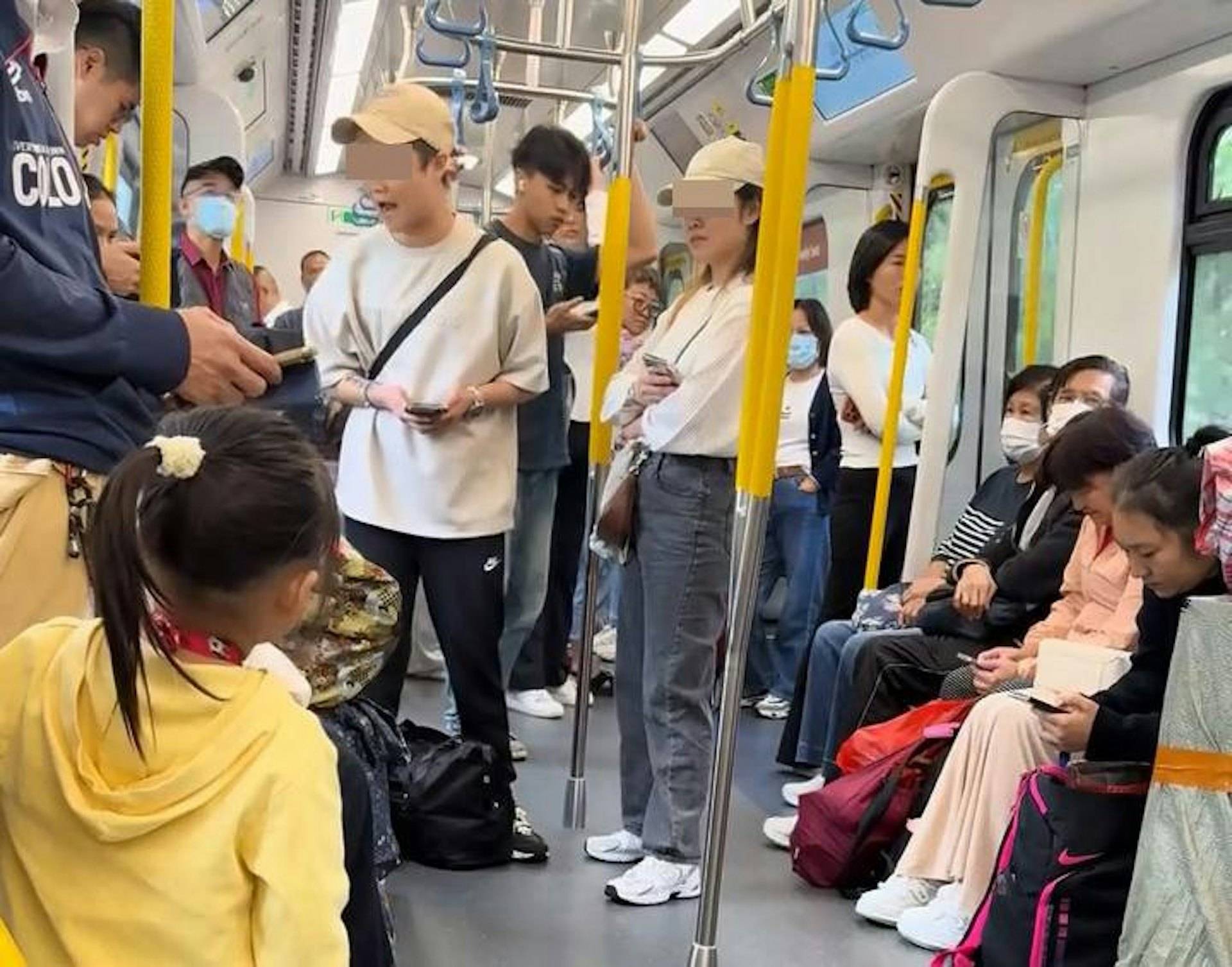 港鐵爭執 世代衝突 (圖片來源:Facebook群組「香港突發事故報料區及討論區」 )